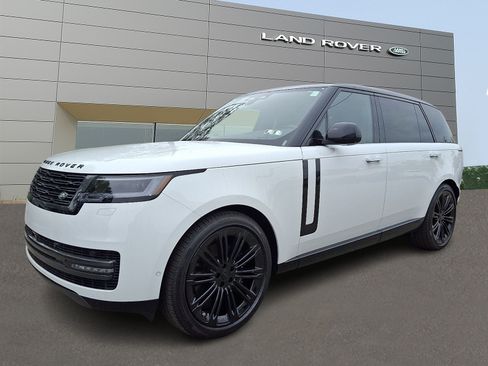 New 2026 Land Rover Range Rover Long Wheelbase SE AWD/4WD image 1