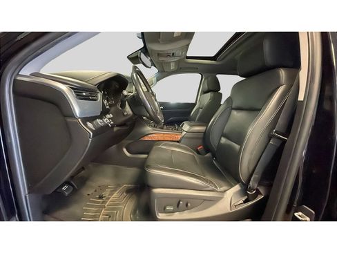 Used 2019 Chevrolet Tahoe Premier AWD/4WD image 12