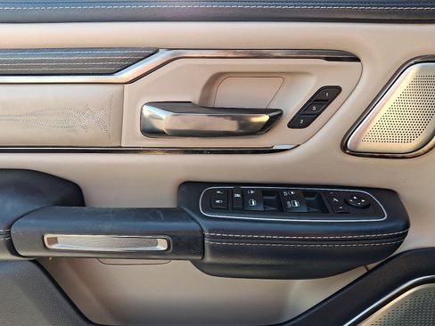 Used 2021 RAM 1500 Limited image 12
