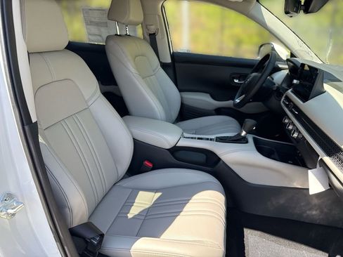 New 2026 Honda HR-V EX-L image 25