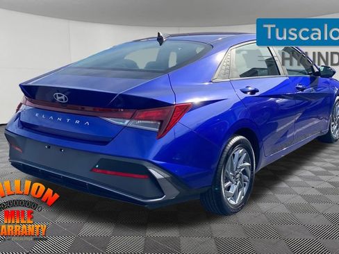 Used 2024 Hyundai Elantra SEL image 6