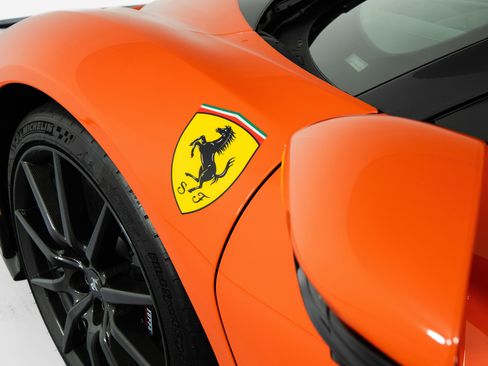 Certified 2022 Ferrari SF90 Spider AWD/4WD image 12