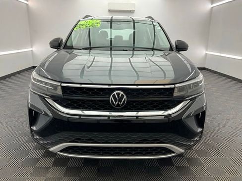 Used 2023 Volkswagen Taos S FWD image 2
