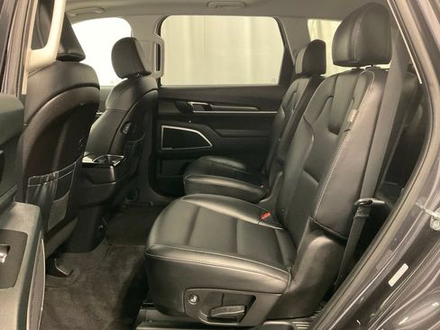 Used 2025 Kia Telluride S AWD/4WD image 35