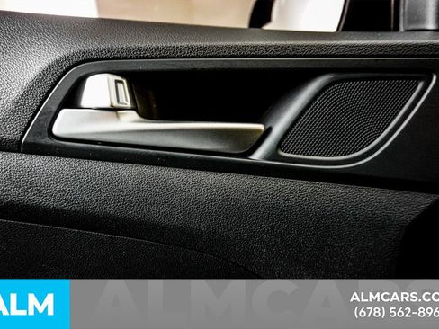 Used 2020 Hyundai Tucson SE w/ Cargo Package image 45