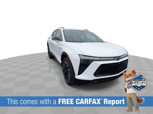 Used 2024 Chevrolet Blazer EV RS AWD/4WD image 2