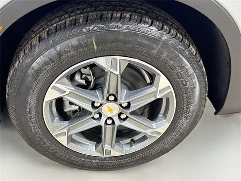 New 2026 Chevrolet Blazer LT image 34