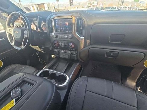 Used 2022 Chevrolet Silverado 3500 High Country w/ Z71 Off-Road Package image 10