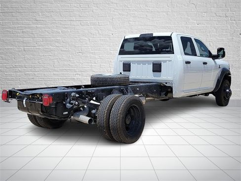 New 2025 RAM 4500 Tradesman image 4