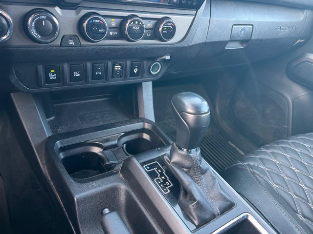 Used 2017 Toyota Tacoma TRD Pro AWD/4WD image 21