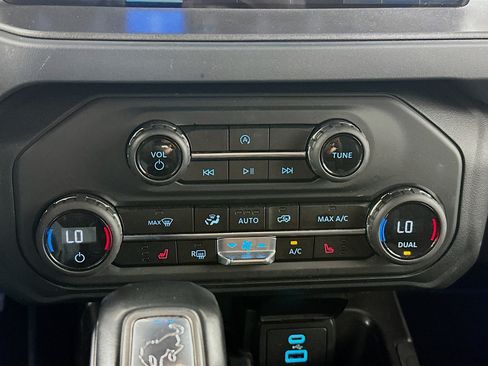 Used 2025 Ford Bronco Big Bend AWD/4WD image 24