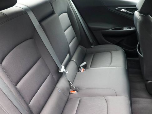 Used 2019 Chevrolet Malibu LT FWD image 27