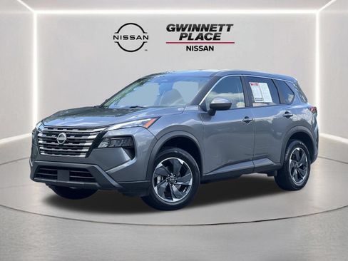 Used 2025 Nissan Rogue SV AWD/4WD image 1