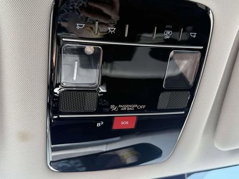 Used 2025 Hyundai Santa Fe SEL FWD image 30