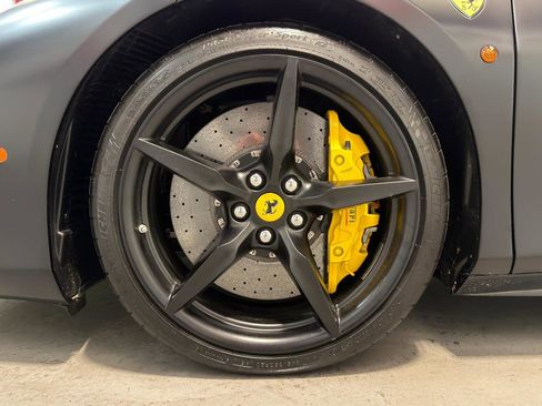 Used 2018 Ferrari 488 GTB image 12