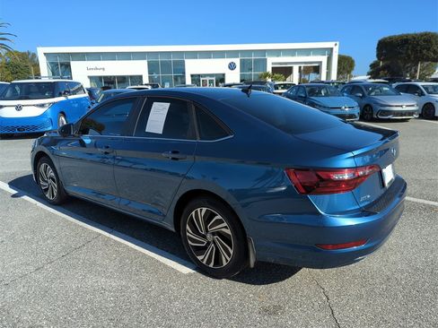 Used 2020 Volkswagen Jetta SEL image 9