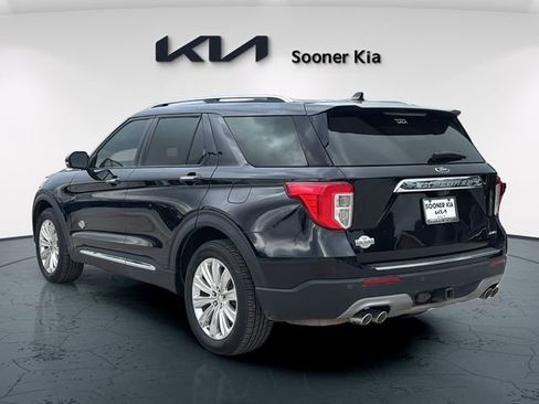 Used 2023 Ford Explorer King Ranch w/ Technology Package AWD/4WD image 4
