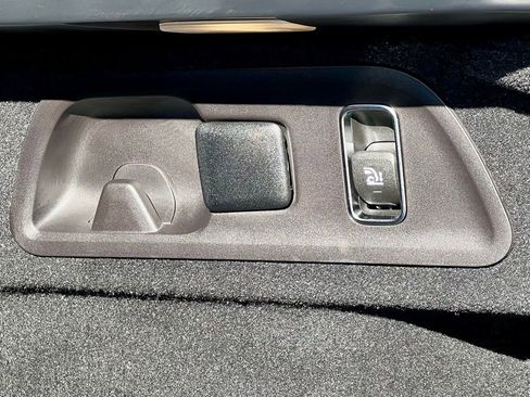 Certified 2025 Mercedes-Benz GLE 53 AMG 4MATIC Coupe image 53