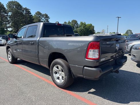 Used 2022 RAM 1500 Big Horn AWD/4WD image 6