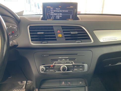 Used 2015 Audi Q3 2.0T Prestige AWD/4WD image 25