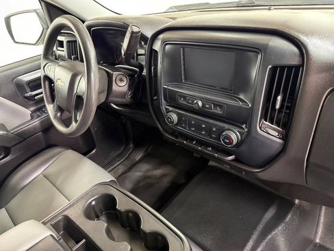 Used 2018 Chevrolet Silverado 1500 W/T RWD image 25