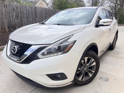 Used 2018 Nissan Murano SV w/ Cargo Package image 1