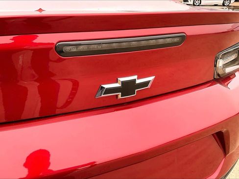 Used 2021 Chevrolet Camaro LT w/ RS Package RWD image 28