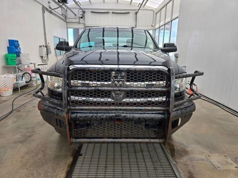 Used 2016 RAM 2500 Tradesman w/ Chrome Appearance Group image 8