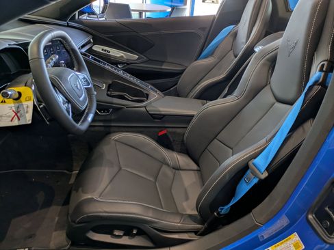 New 2025 Chevrolet Corvette E-Ray image 10