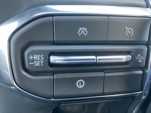 New 2026 GMC Acadia Elevation FWD image 17