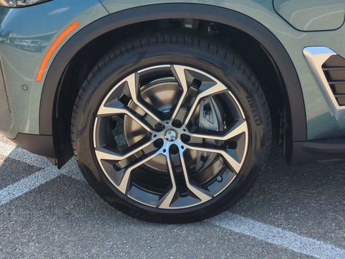 Used 2026 BMW X5 xDrive50e image 11