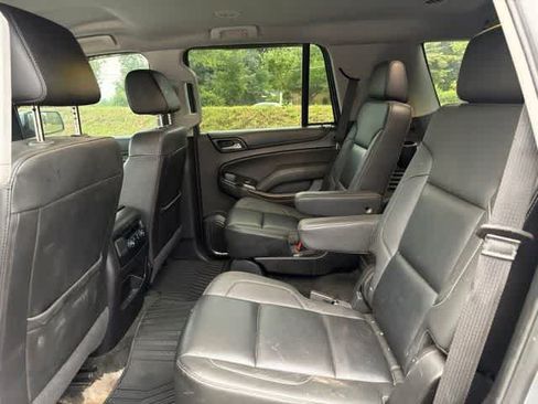 Used 2018 Chevrolet Tahoe LT w/ Luxury Package AWD/4WD image 15
