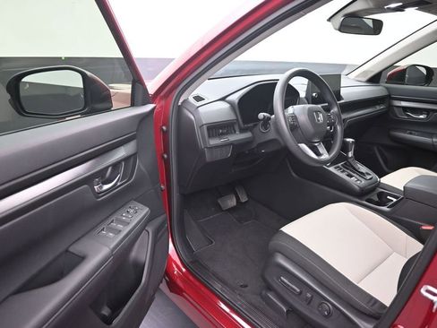 Used 2026 Honda CR-V EX image 9