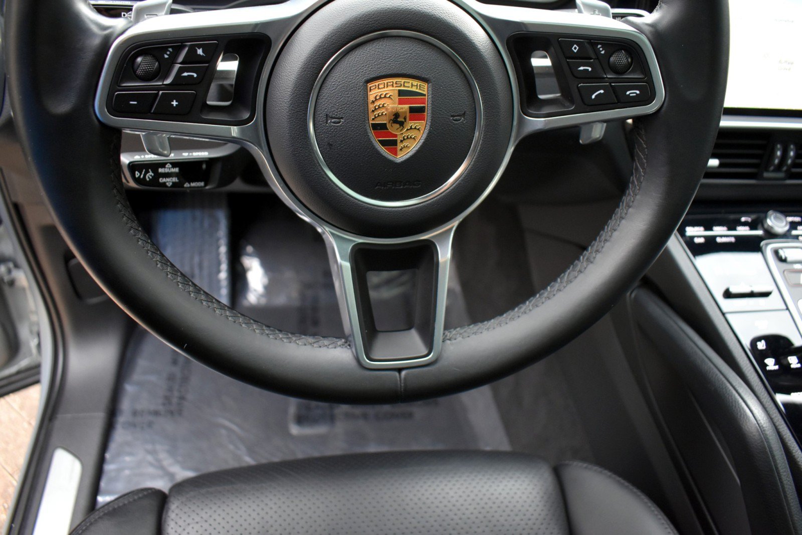 Used 2021 Porsche Cayenne AWD/4WD image 10