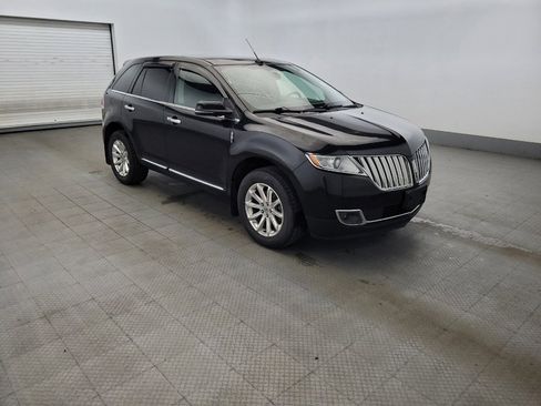 Used 2015 Lincoln MKX AWD w/ Equipment Group 101A image 13