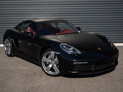 Certified 2024 Porsche 718 Cayman image 21