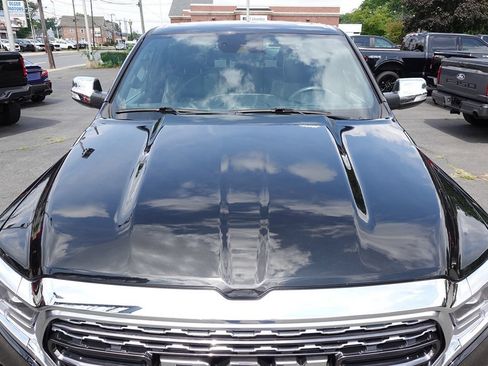 Used 2019 RAM 1500 Limited AWD/4WD image 6