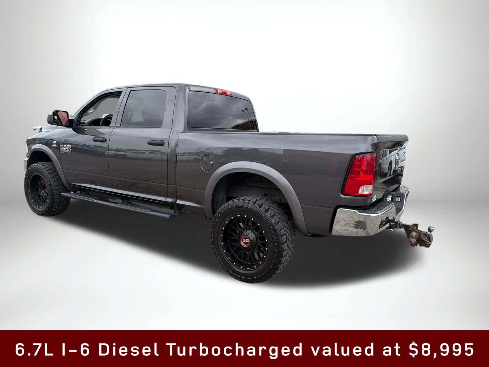 Used 2016 RAM 2500 Tradesman w/ Chrome Appearance Group AWD/4WD image 4