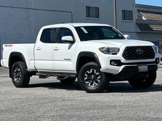 Used 2020 Toyota Tacoma TRD Off-Road w/ Technology Package video 2