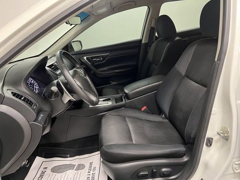 Used 2017 Nissan Altima 2.5 SR w/ Midnight Edition Package image 20