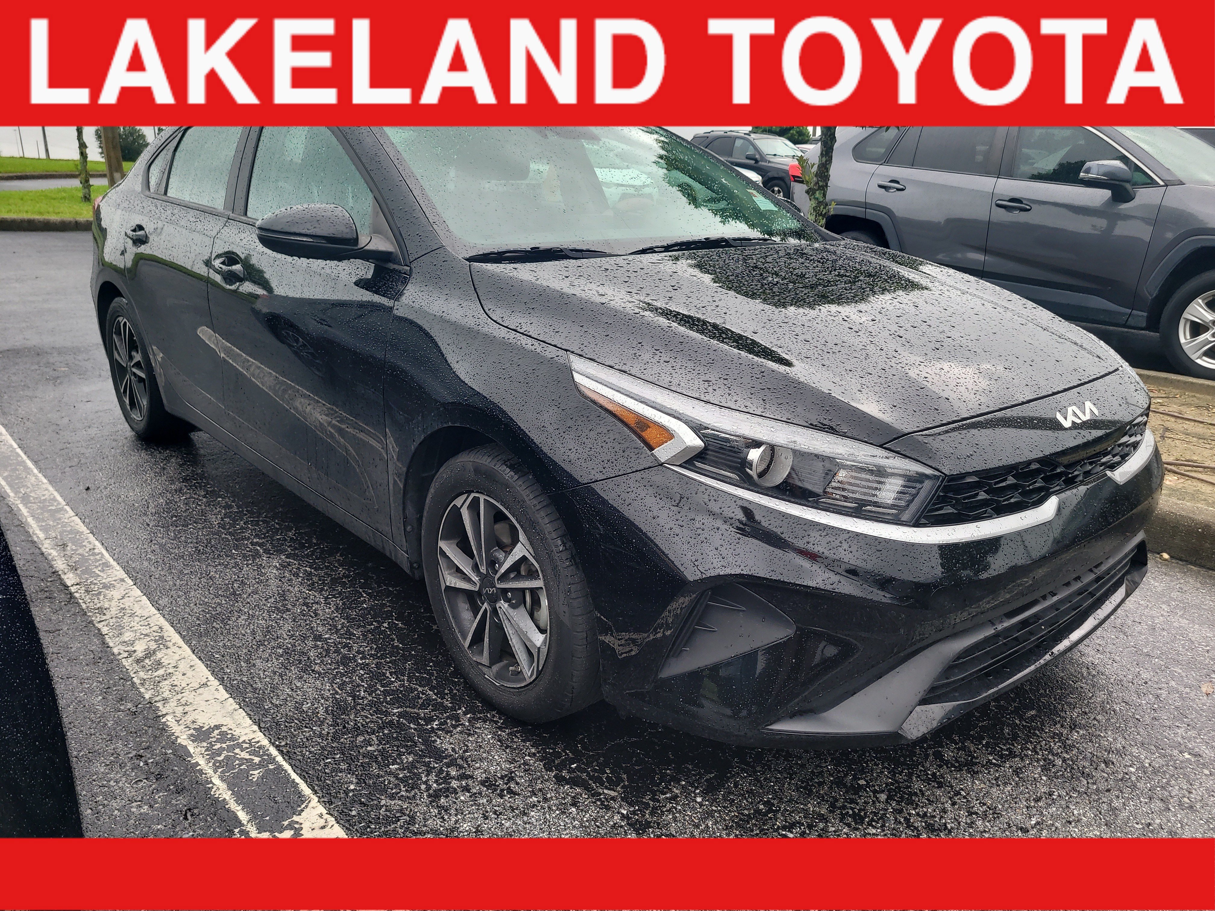Used 2024 Kia Forte LXS w/ LXS Technology Package FWD image 1