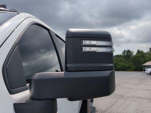 Used 2025 GMC Sierra 3500 Pro w/ Convenience Package image 33