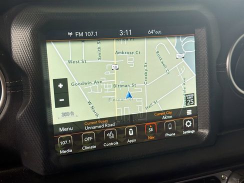 Used 2021 Jeep Wrangler Unlimited Sahara w/ Cold Weather Group image 13