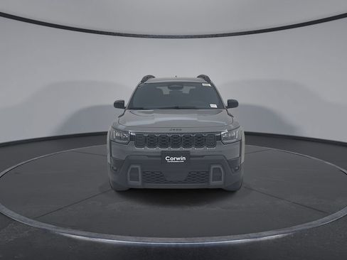 New 2026 Jeep Cherokee Laredo image 5