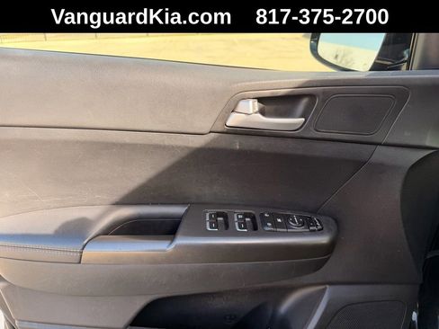 Used 2021 Kia Sportage LX w/ LX Fwd Popular Package image 18