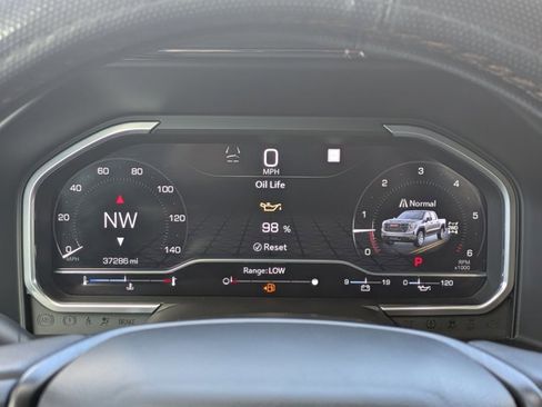 Used 2022 GMC Sierra 1500 AT4 w/ AT4 Premium Package image 11