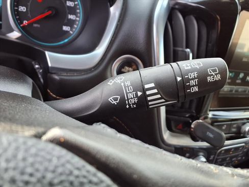 Used 2019 Chevrolet Traverse Premier w/ Redline Edition image 12