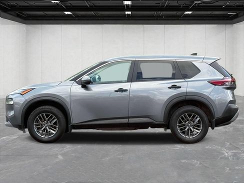 Used 2023 Nissan Rogue S AWD/4WD image 8
