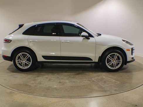 Used 2021 Porsche Macan AWD/4WD image 6
