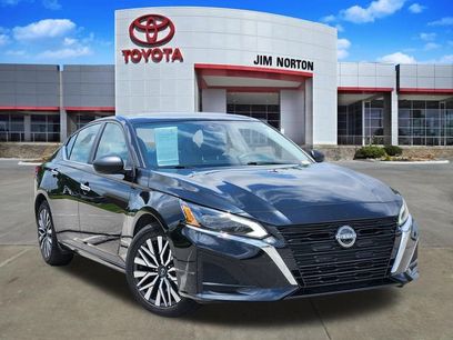 Used 2024 Nissan Altima 2.5 SV